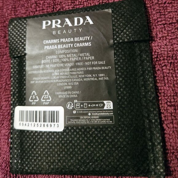 Prada Beauty Charms  - New in Package - Picture 4 of 4